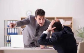 公司回应不接董事长电话1次罚1万元(焦点)
