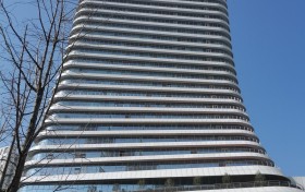女子提前还房贷被要求买10万理财(焦点)